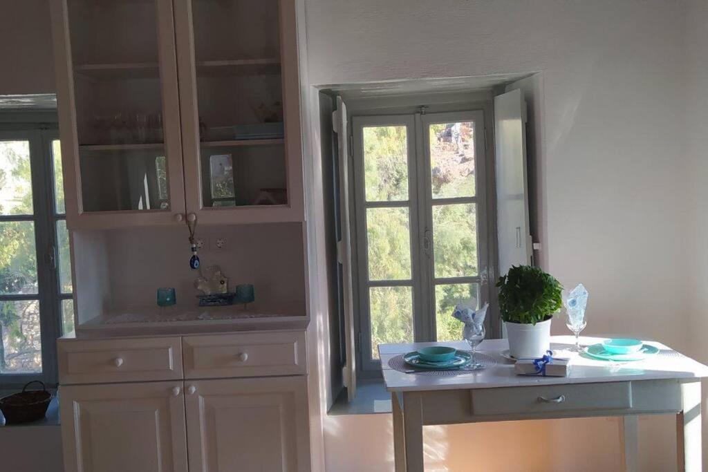 Iolis Loft Hydra Apartment Екстериор снимка