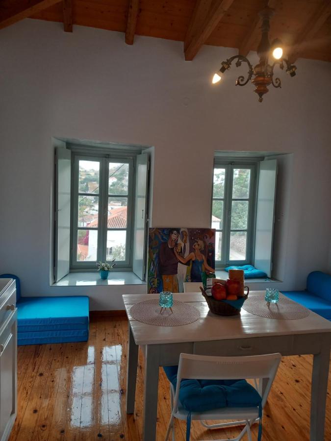 Iolis Loft Hydra Apartment Екстериор снимка
